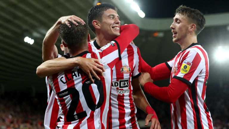 Sunderland striker shortage an 'easy narrative' says Tony Mowbray